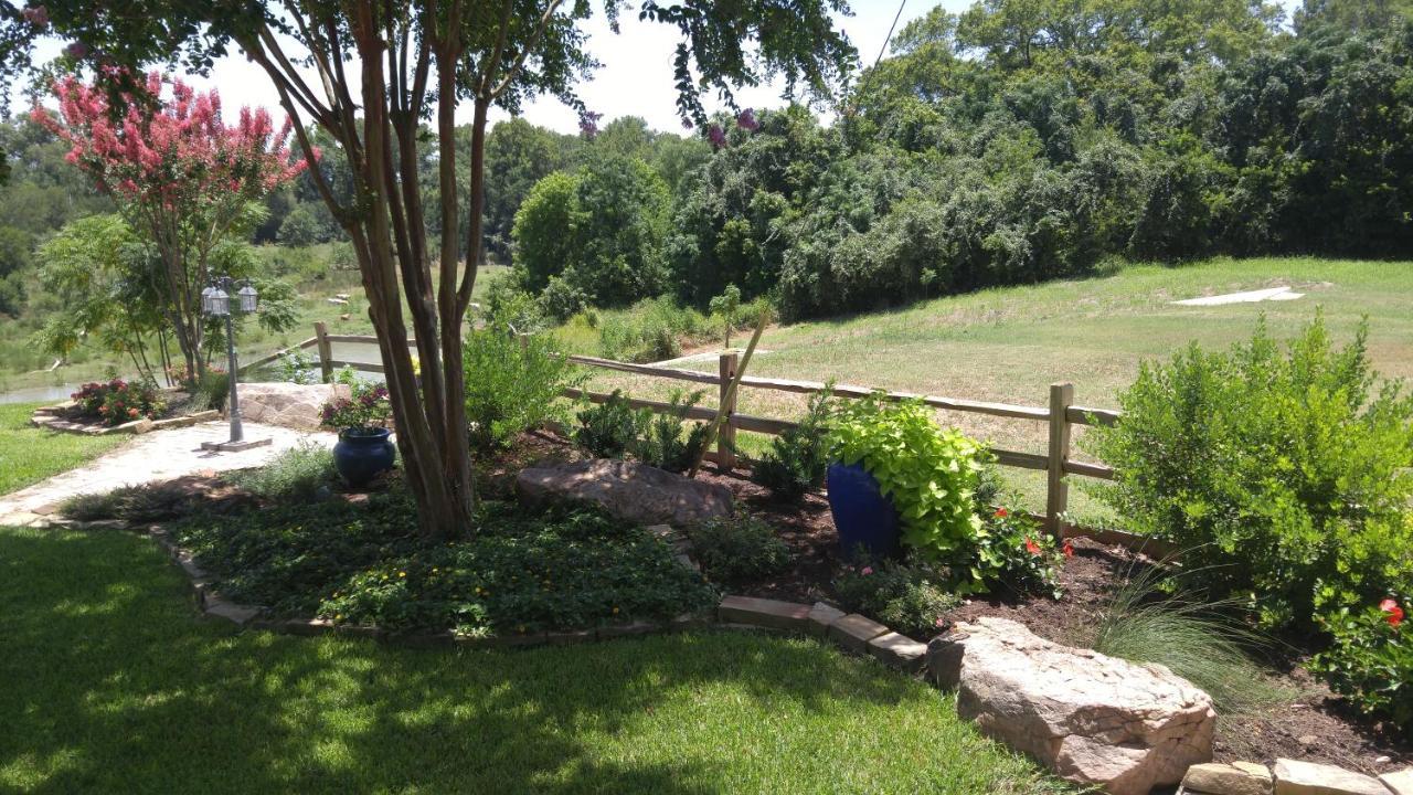 The Perry Riverhouse Bastrop Exterior photo